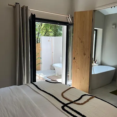 Holiday home L'amarantine